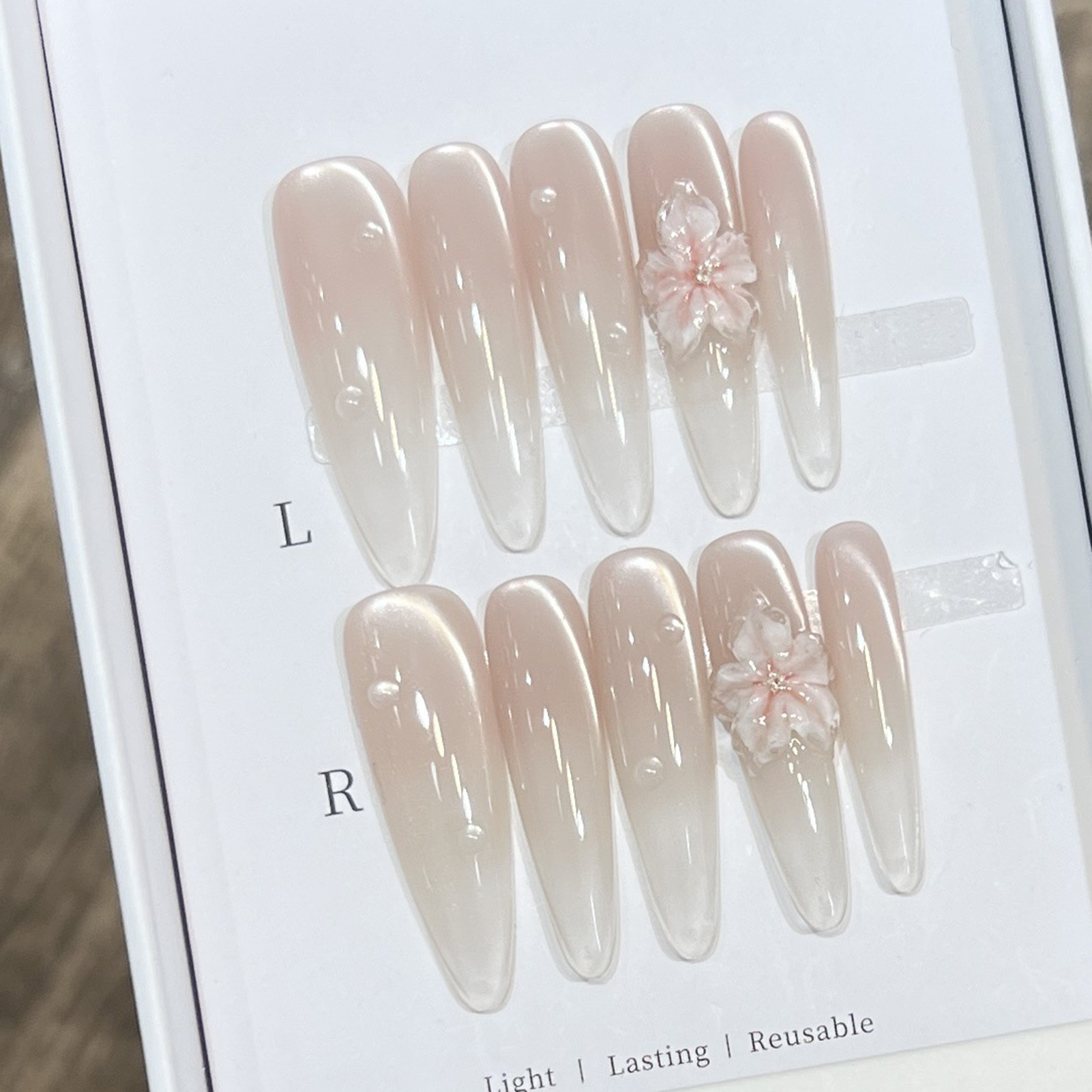 Faux ongles longs en amande, p - Pressed Flower Art avis et prix